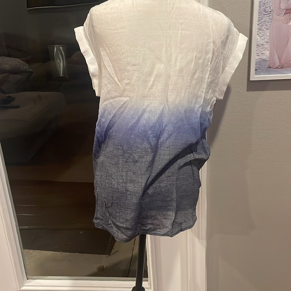 NWOT A Byer Womens White and Blue Ombre Button Down Shirt Top Blouse Size Large - Picture 6 of 9